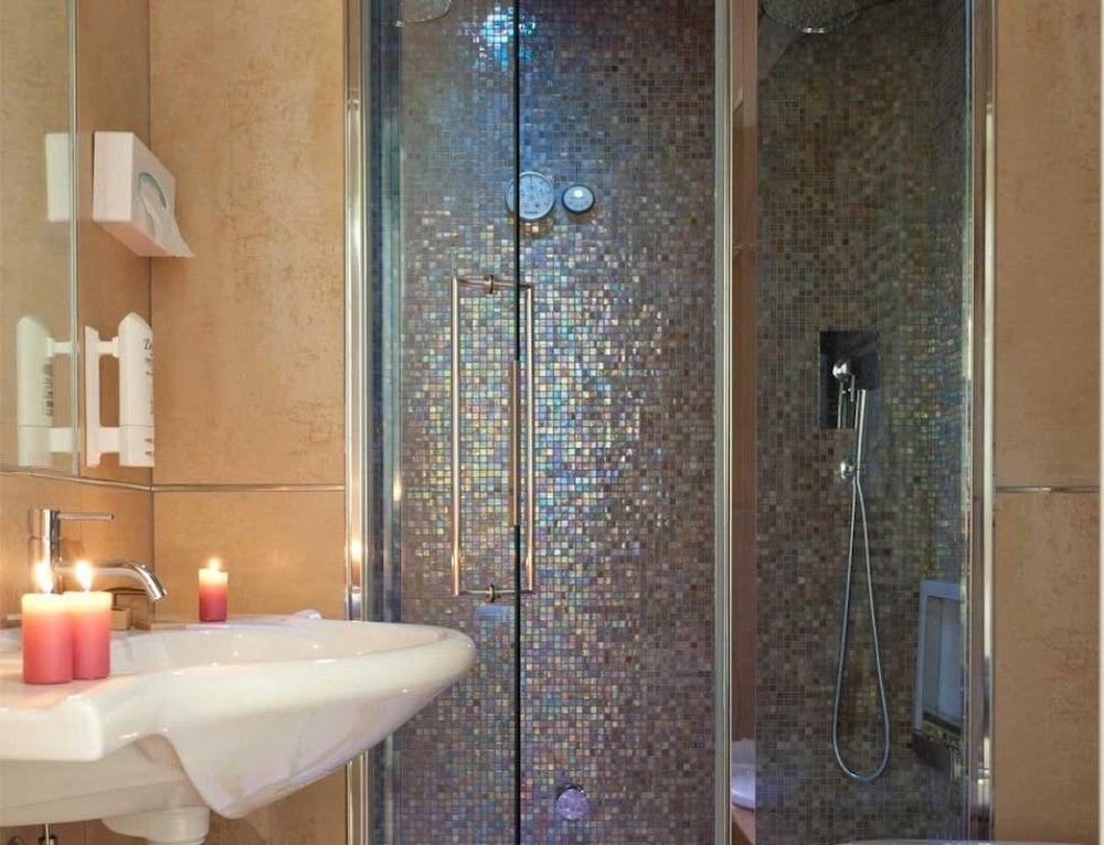 Hotel Derby Exclusive Milano Marittima Exterior foto
